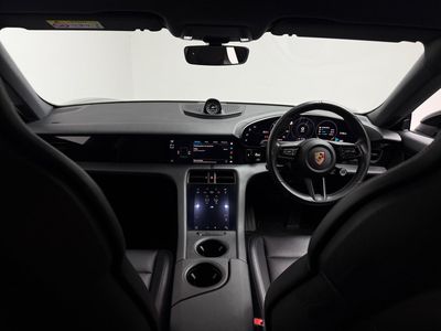 2023 Porsche Taycan