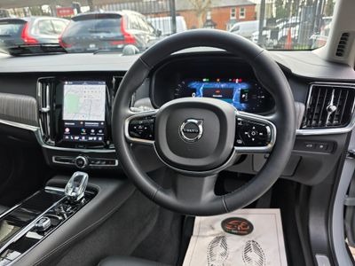 2023 Volvo V90