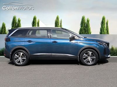 2024 Peugeot 5008