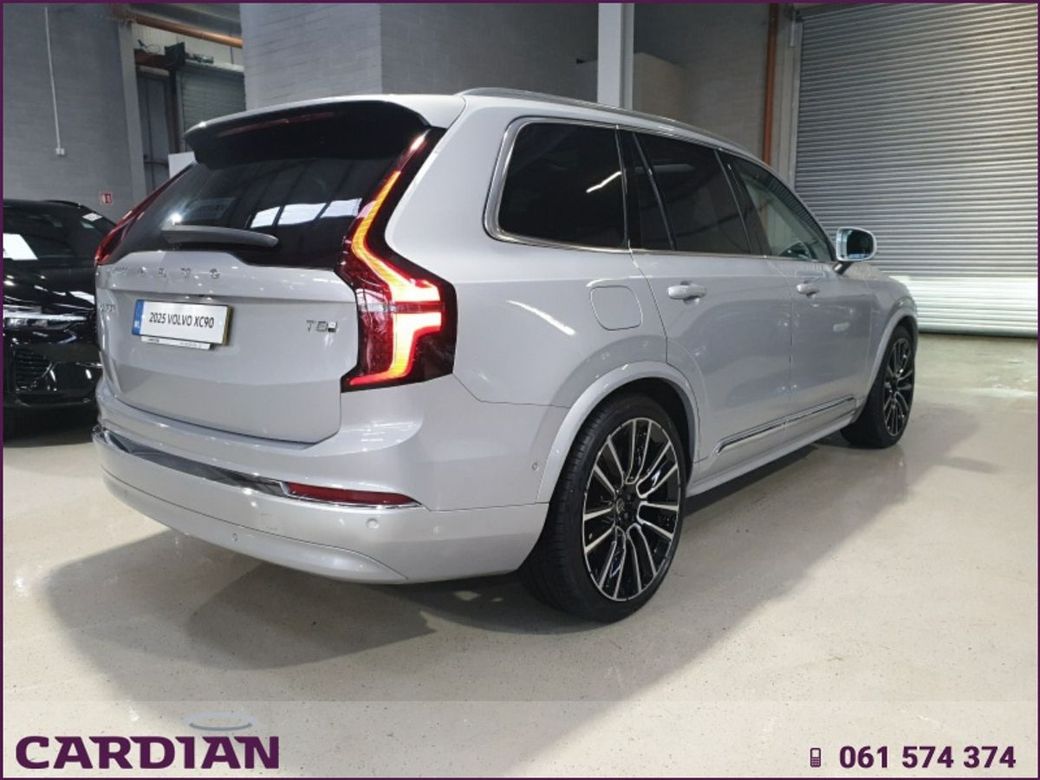 2025 Volvo XC90