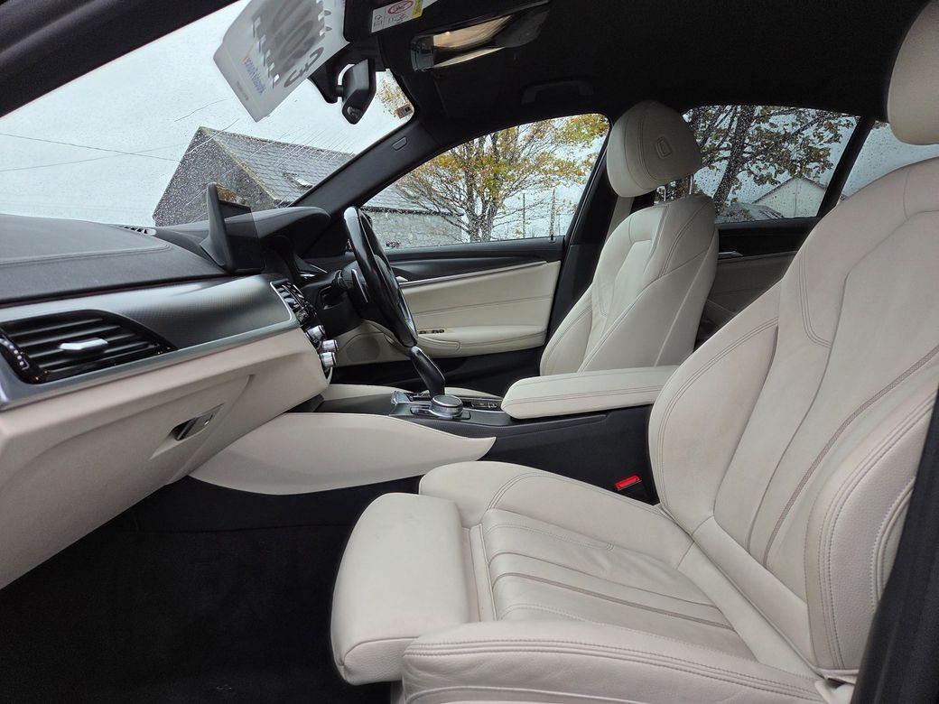 2022 BMW 5 Series