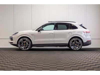 2022 Porsche Cayenne