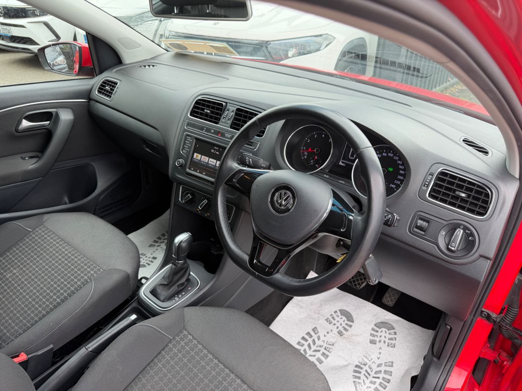2015 Volkswagen Polo
