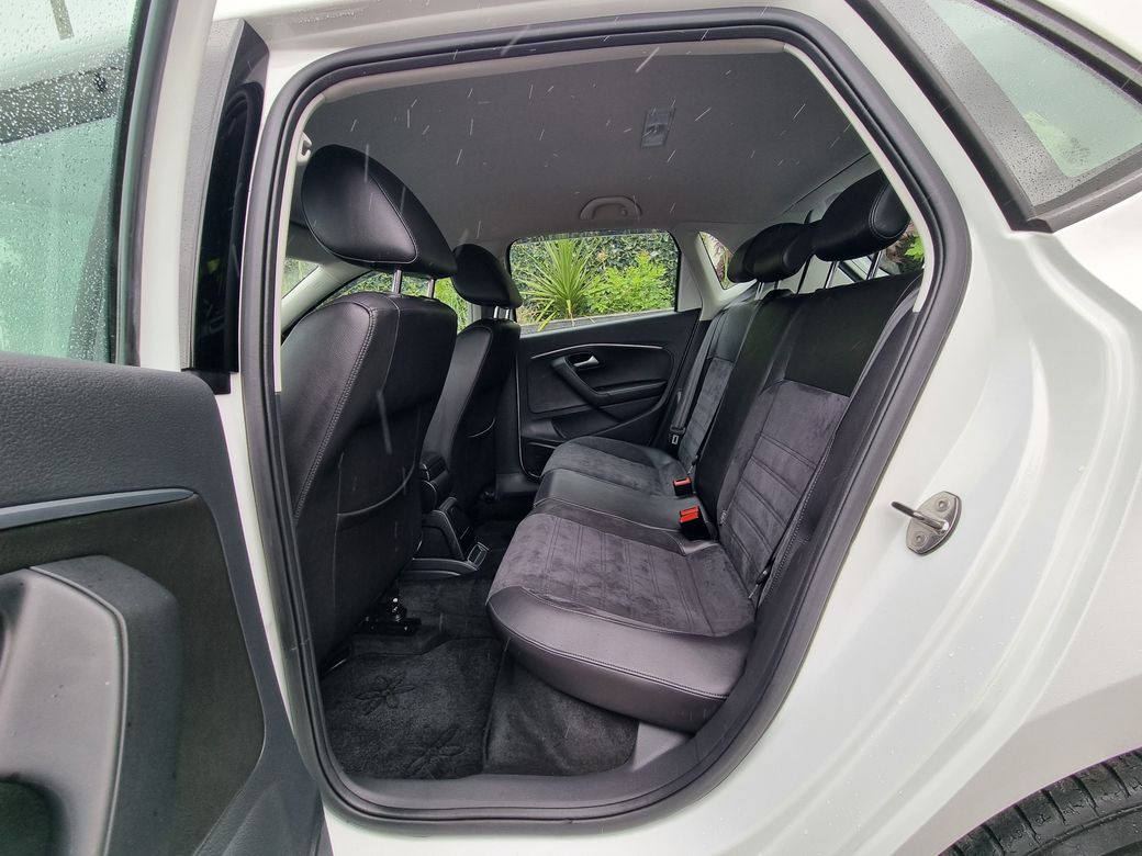 2017 Volkswagen Polo
