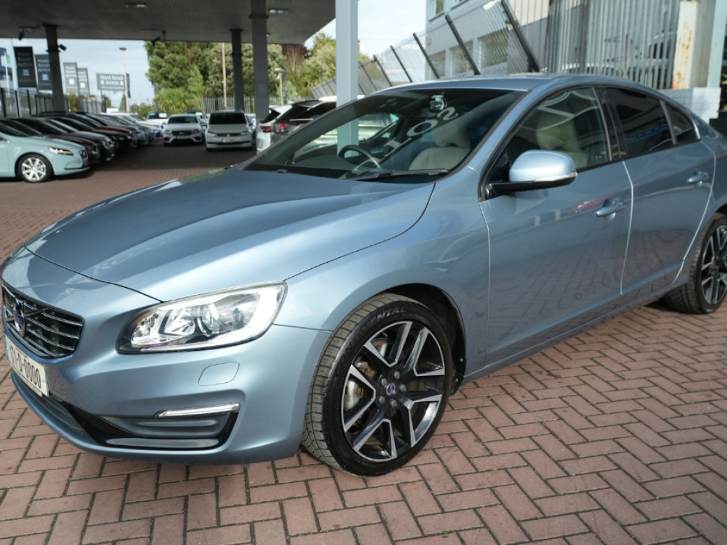 2017 Volvo S60