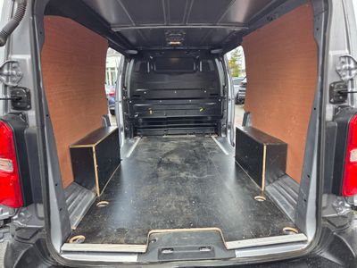 2022 Vauxhall Vivaro