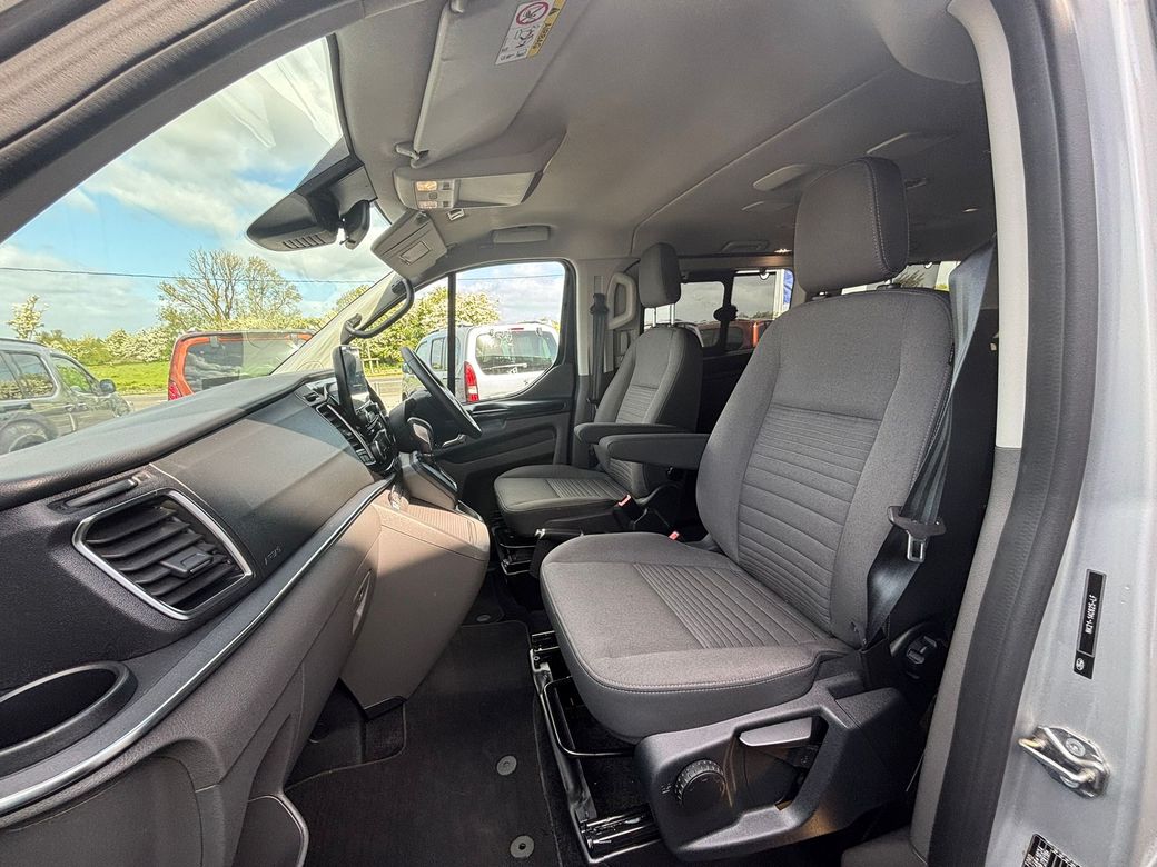 2024 Ford Tourneo Custom