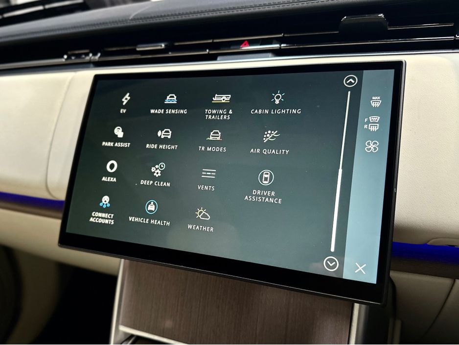 2025 Land Rover Range Rover