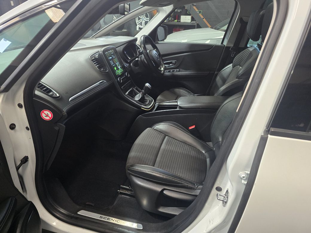 2018 Renault Grand Scenic
