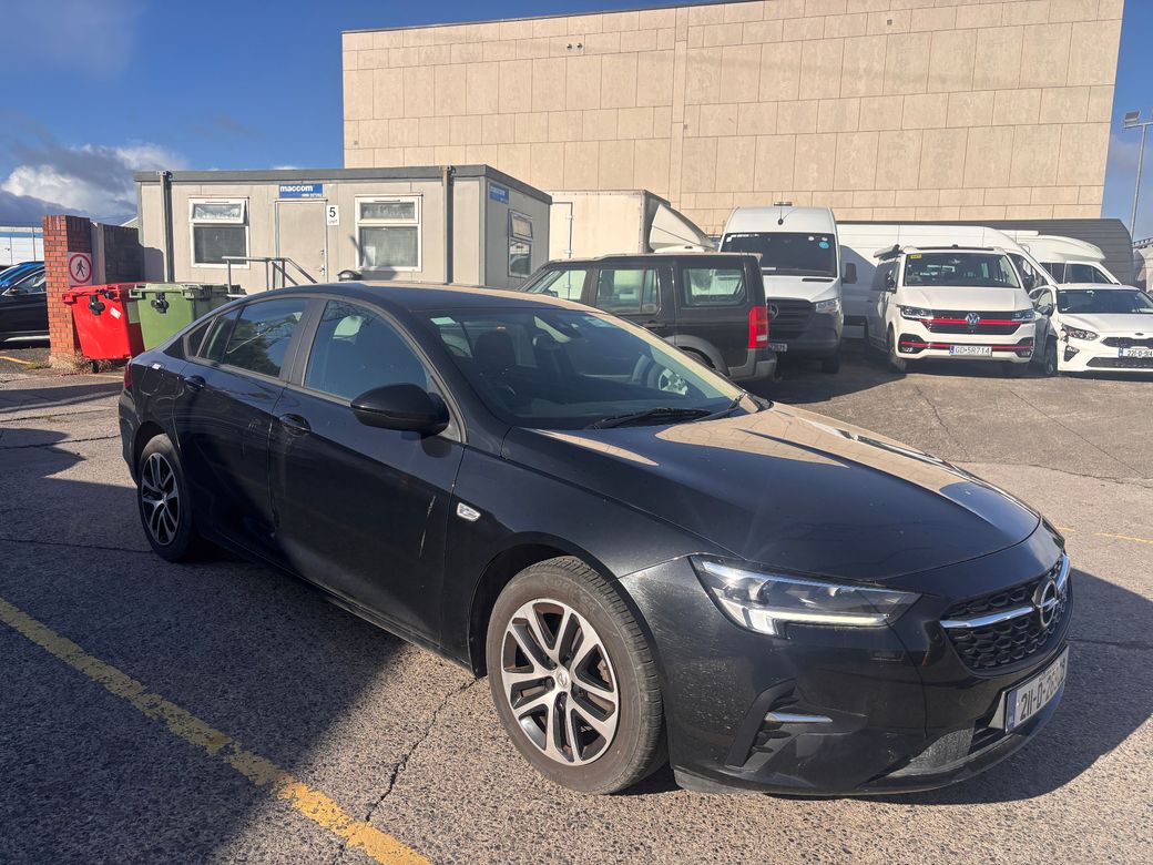 2021 Opel Insignia