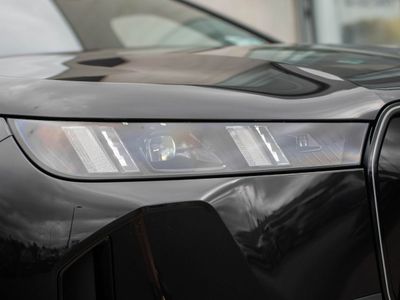 2025 BMW iX