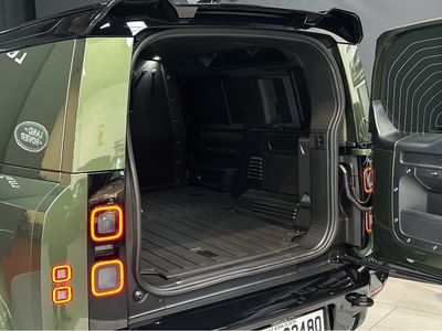 2026 Land Rover Defender