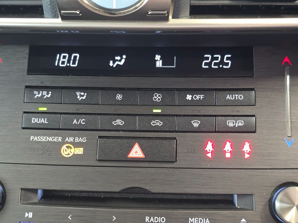 2020 Lexus IS 300h