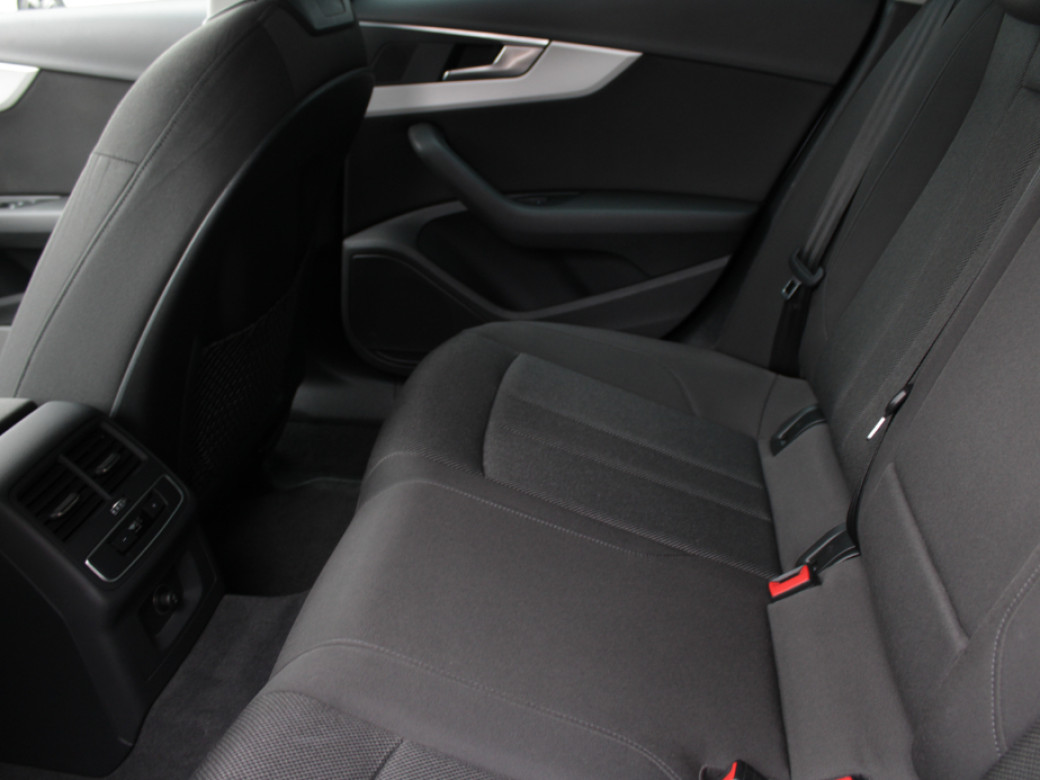2016 Audi A4