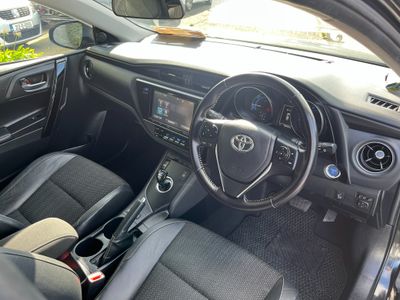 2016 Toyota Auris
