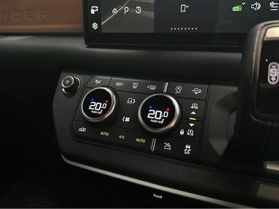 2025 Land Rover Defender