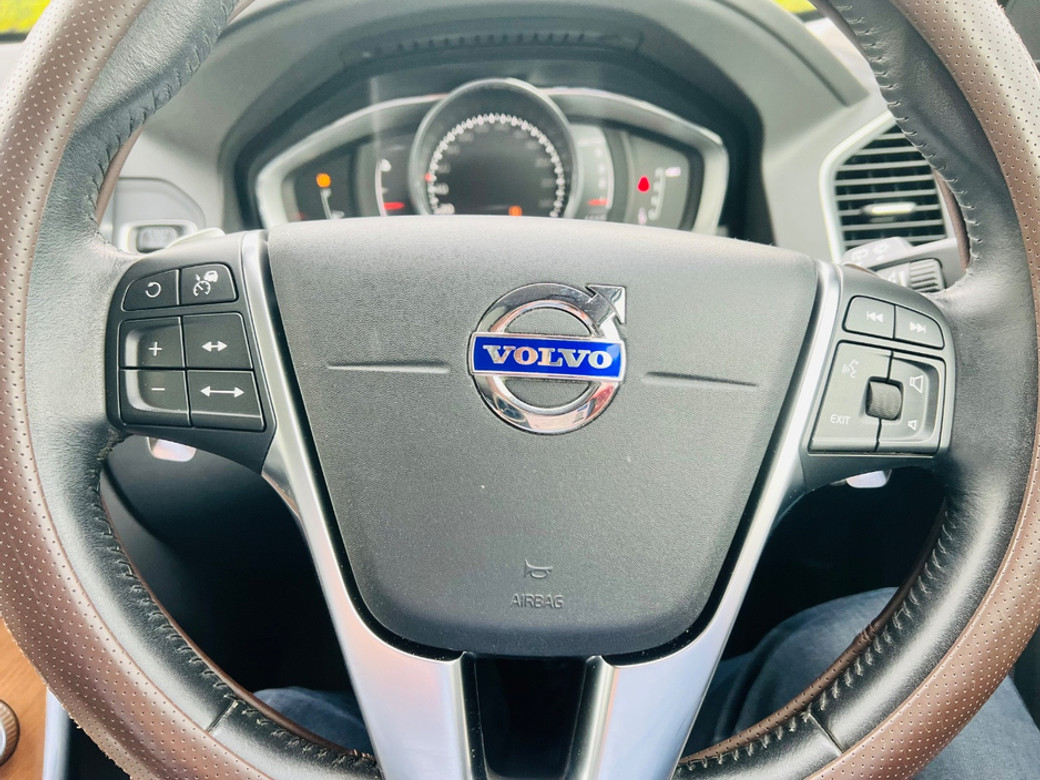 2017 Volvo XC60