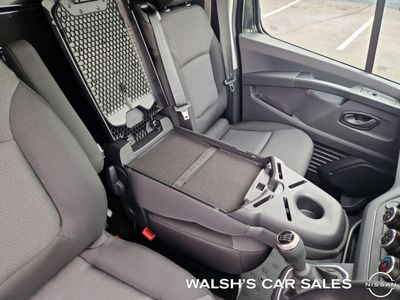 2026 Nissan Primastar