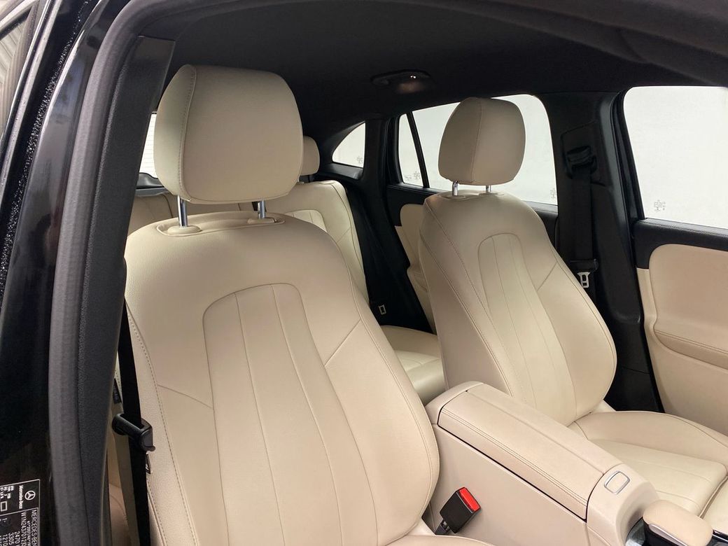 2021 Mercedes-Benz EQA