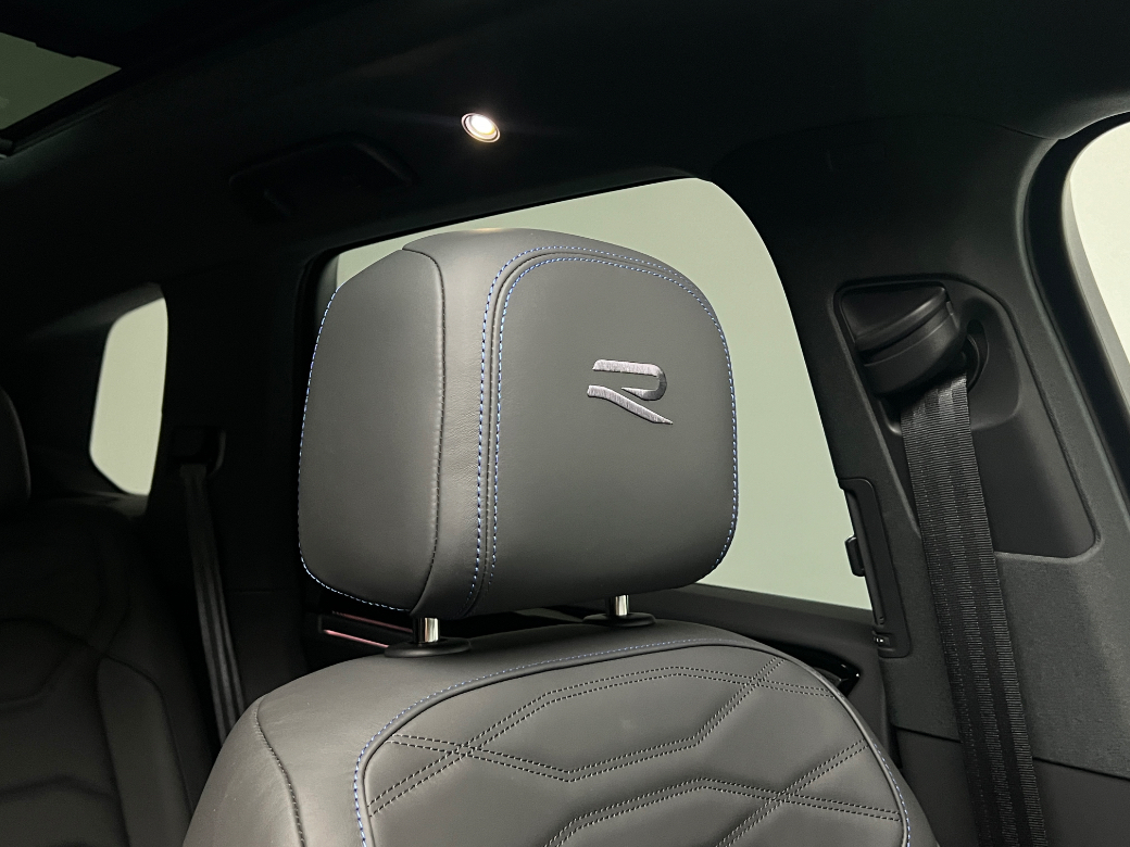 2025 Volkswagen Touareg