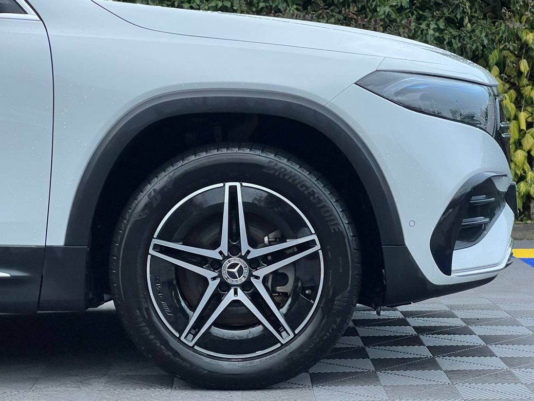 2023 Mercedes-Benz EQB