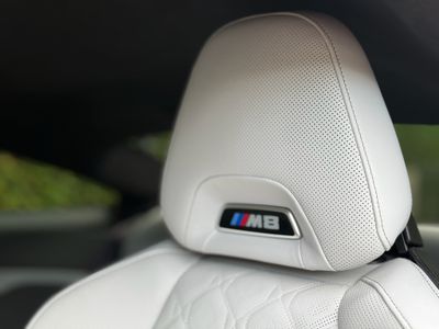2020 BMW M8