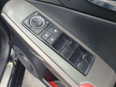 2015 Lexus IS 300h