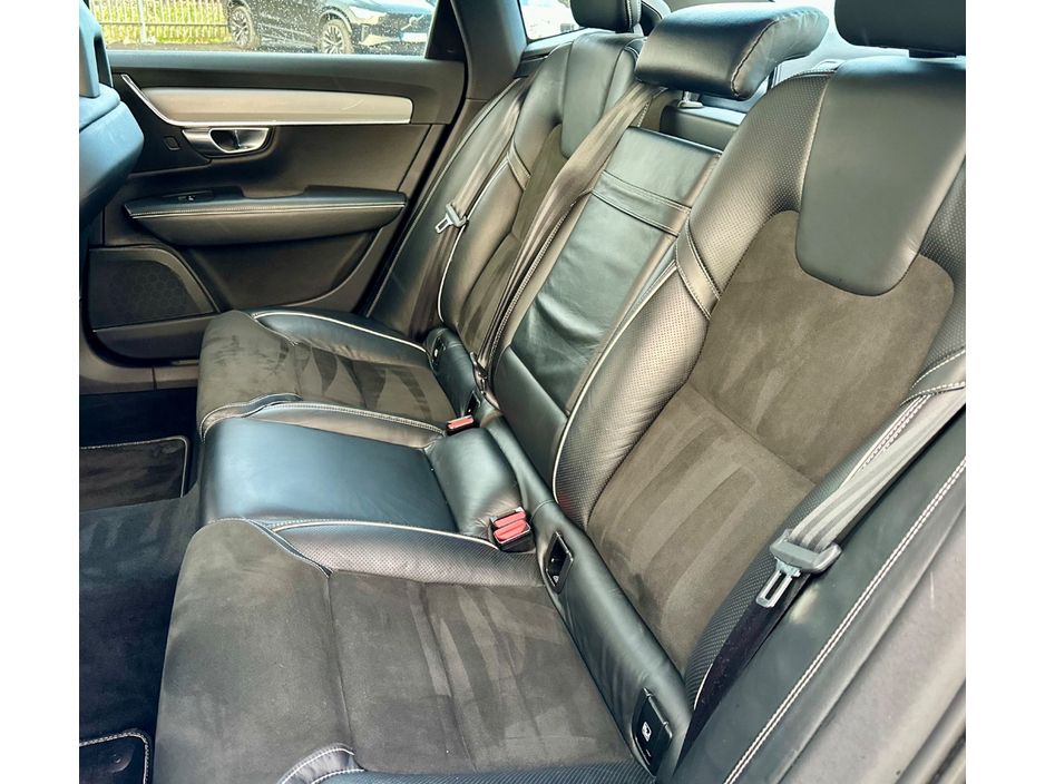 2018 Volvo S90