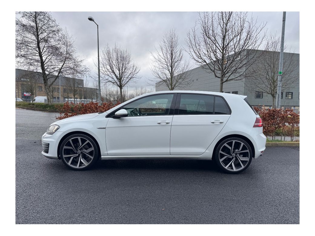2017 Volkswagen Golf