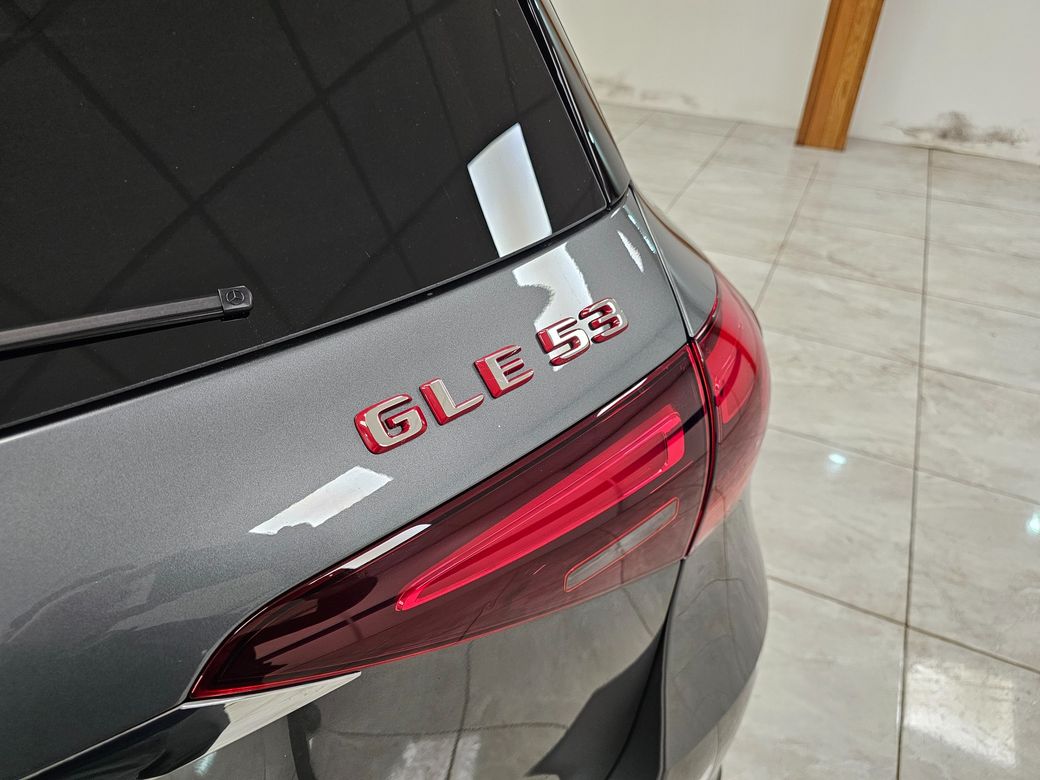 2025 Mercedes-Benz GLE Class