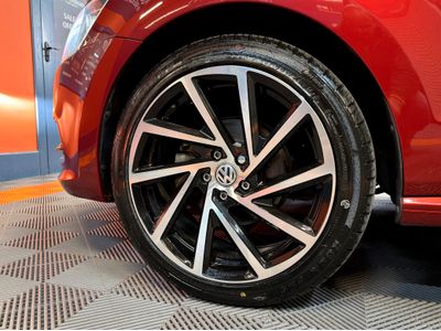 2016 Volkswagen Polo