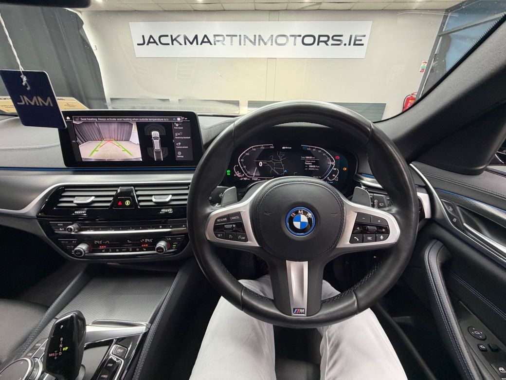 2022 BMW 5 Series