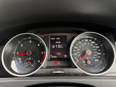 2016 Volkswagen Golf