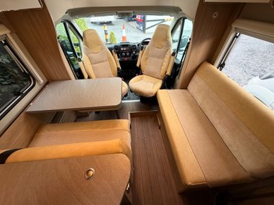 2021 WEINSBERG CARA SUITE 650 5 BERTH R.H.D 