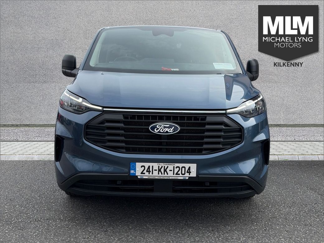 2024 Ford Transit Custom