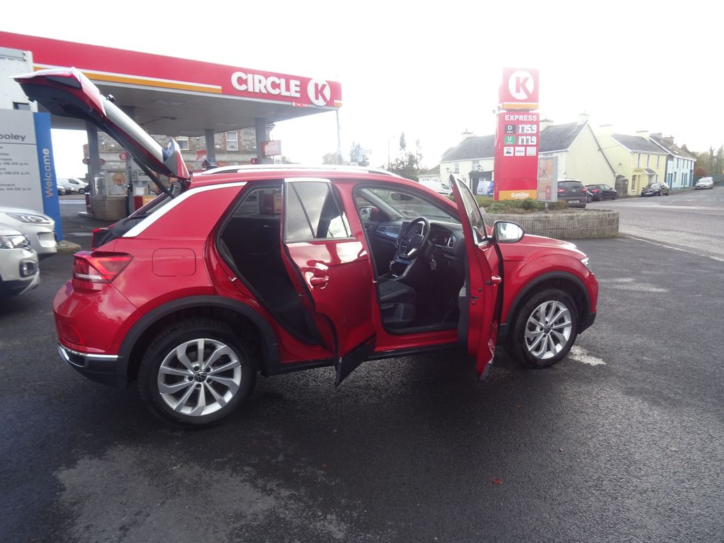 2023 Volkswagen T-Roc