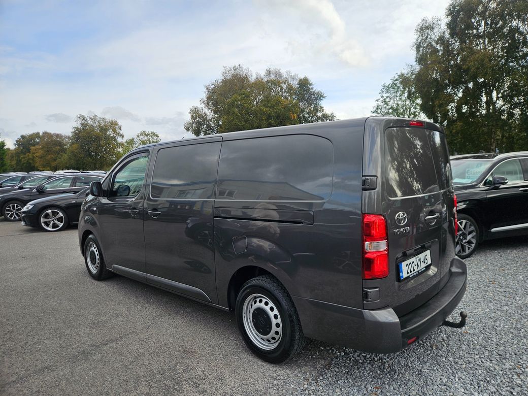 2022 Toyota Proace