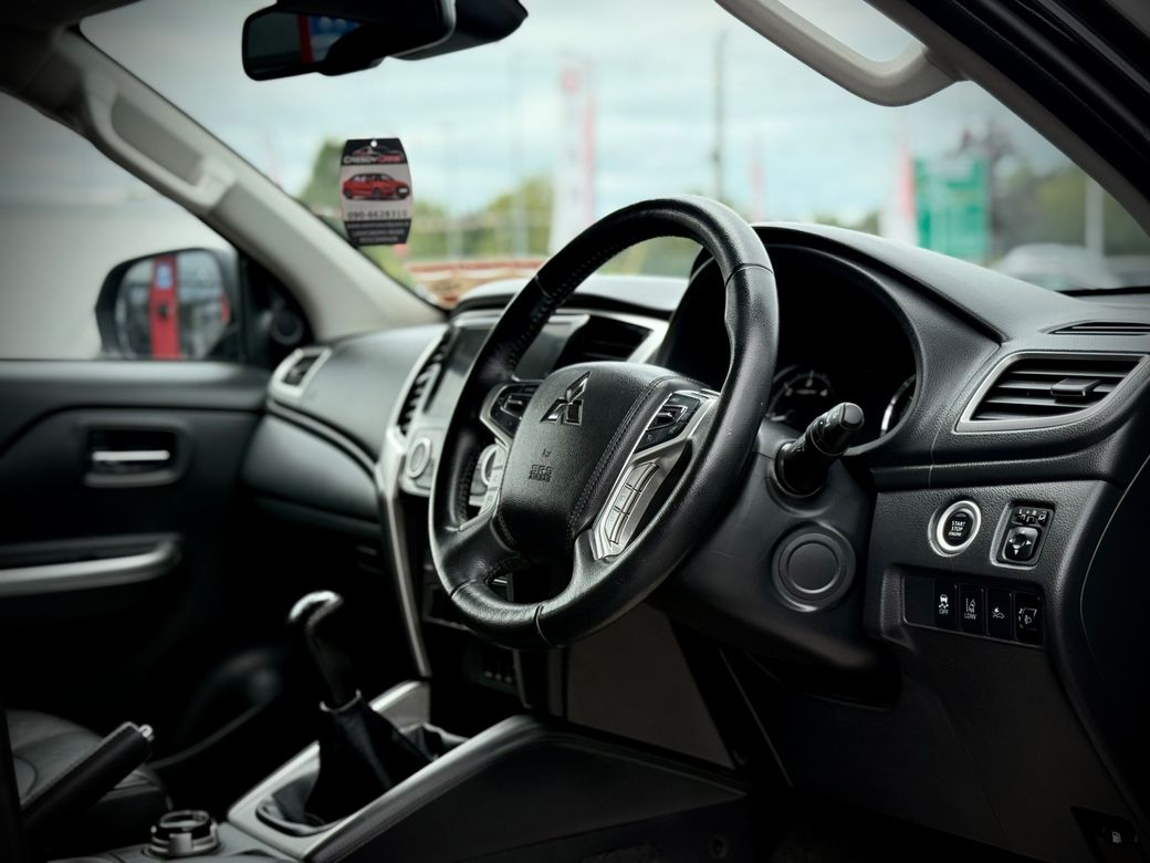 2020 Mitsubishi L200