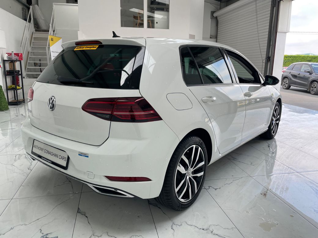 2019 Volkswagen Golf
