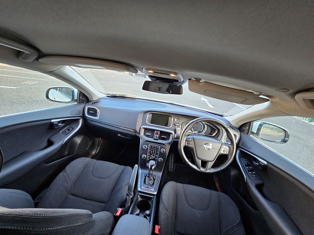 2013 Volvo V40