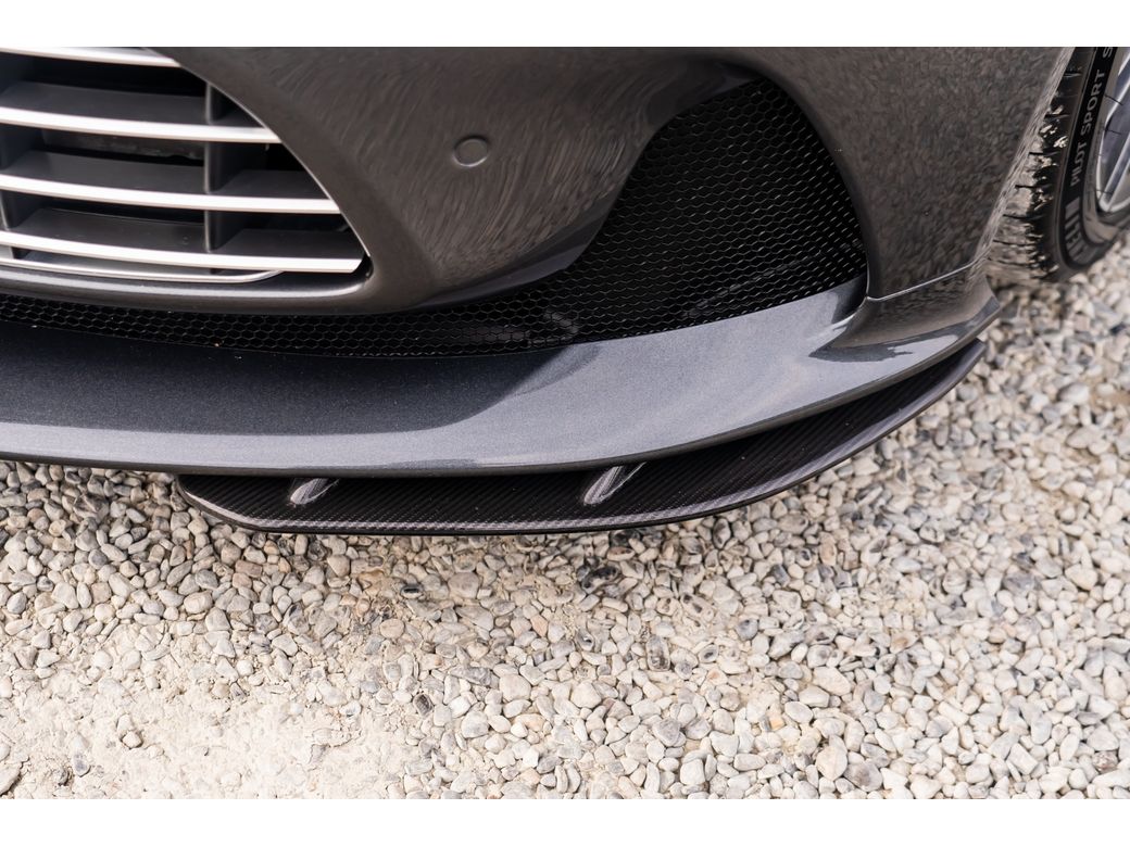 2024 Aston Martin DB12