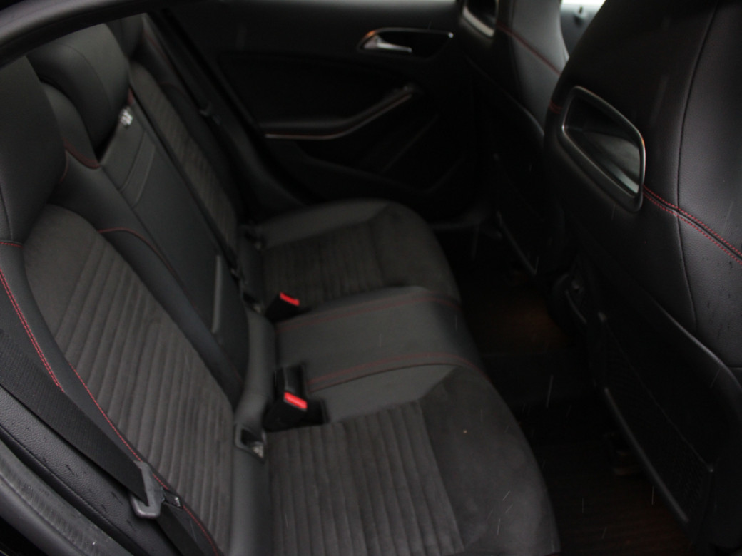 2017 Mercedes-Benz GLA Class