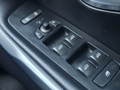 2017 Volvo V40