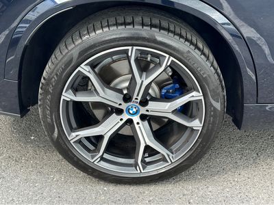 2025 BMW X5