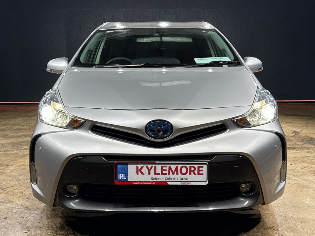 2021 Toyota Prius Alpha