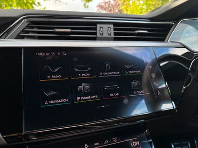 2024 Audi Q8 e-tron