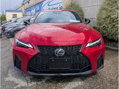 2023 Lexus IS 300h