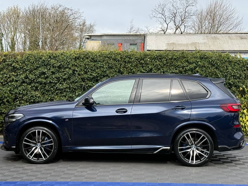 2022 BMW X5
