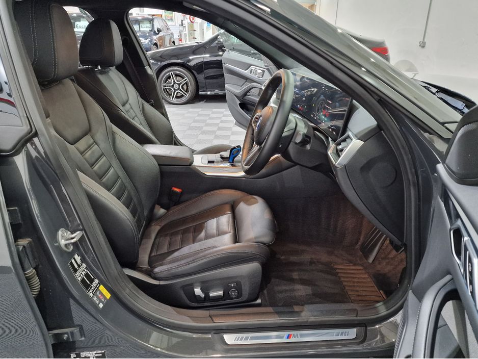 2022 BMW i4