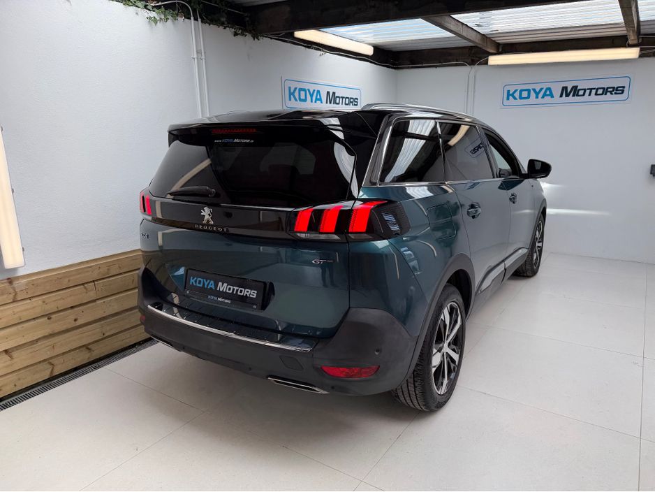 2020 Peugeot 5008